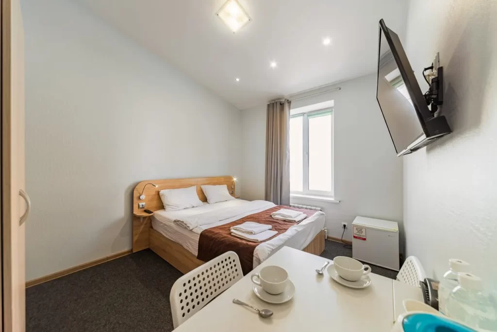 Гостиничный комплекс Eagle House Inn