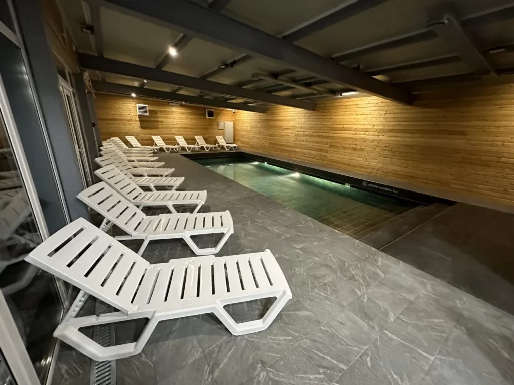 Гостиничный комплекс Eagle House Inn