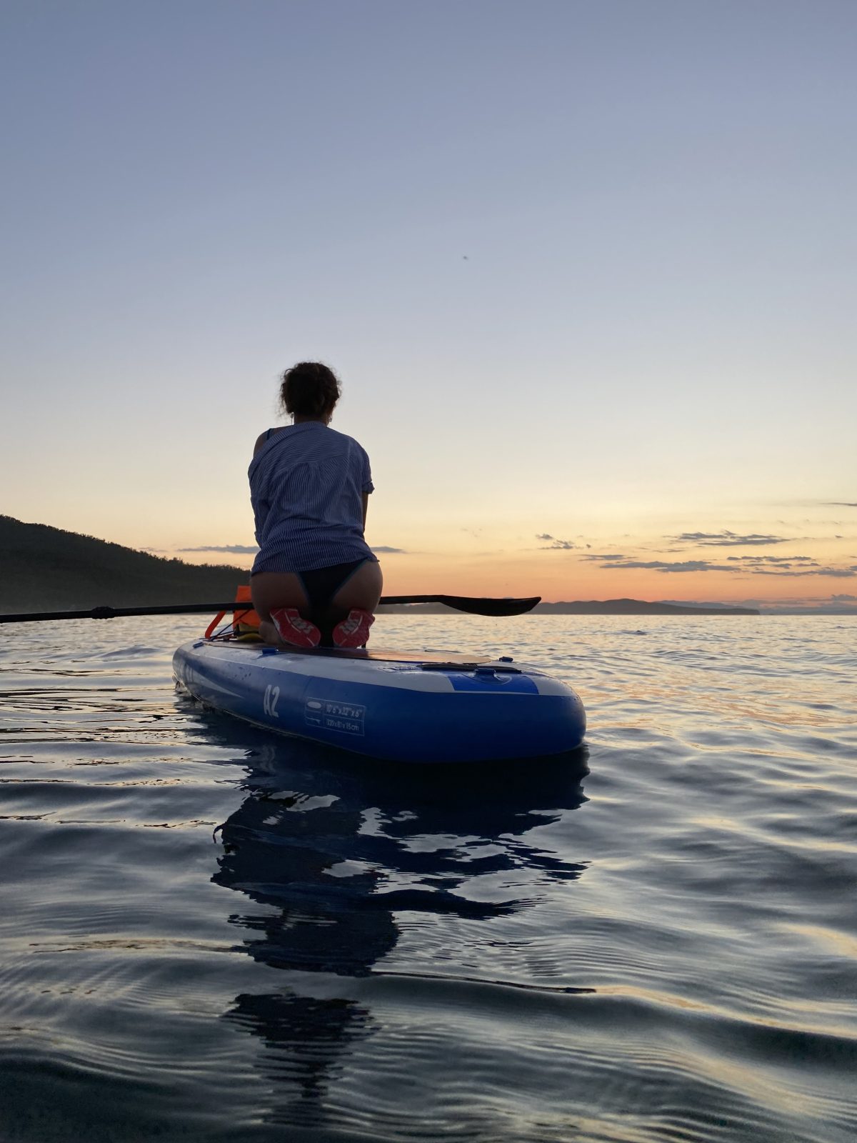 Закатные SUP'ы во Владивостоке — прогулка по морю, гребешки и ночные мосты