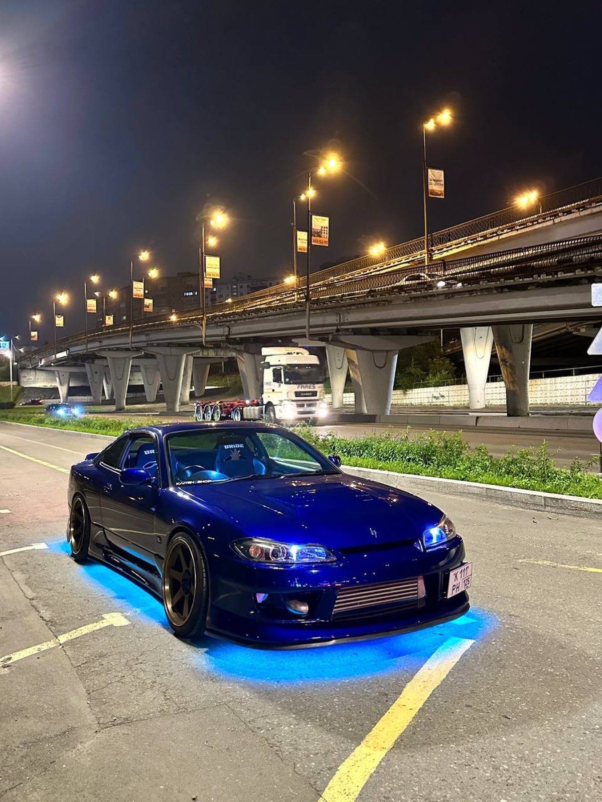 Экскурсия «Вечерний JDM-трип по Владивостоку» — легендарная Nissan Silvia S15 и город в огнях
